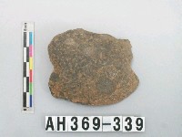 藏品(打製短石刀)的圖片